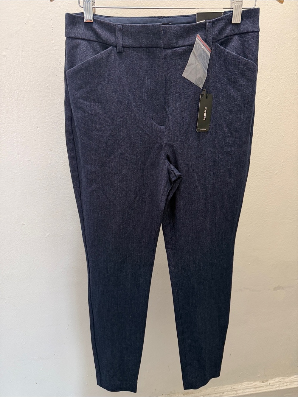 Express Women's Skinny Pants in Dark Denim